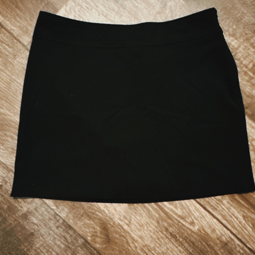 Old Navy Black Tight Golf Skirt